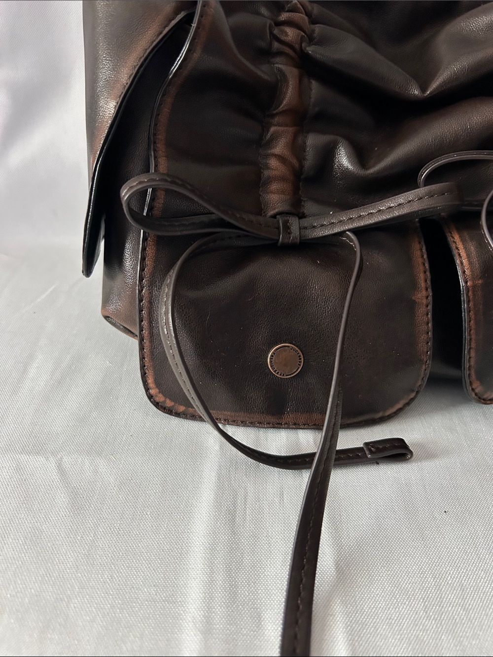 Designer Handbag  Multipocket Bag Y2K  Bow Bag with Washed Finish Vintage Hobo - Picture 2 of 15